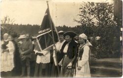 Standard of the 3rd Greater Poland Rifle Regiment during a consecration event. Biedrusko, 29 May 1919. General Dowbor-Muśnicki&#039;s daughter was one of the godmothers (first on the right).