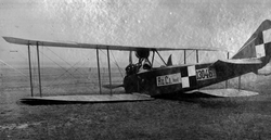Greater Poland’s Rumpler C.I No. 13046/17 after an unfortunate landing. Taken over by the Greater Poland insurgents on 6 January 1919, it was in stock at the Air Base in Ławica, at least till the end of August.
Photo from the collections of the “Polona” Digital National Library